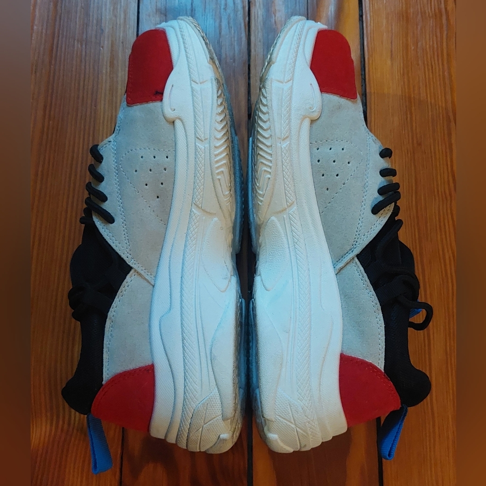Mens Sneakers 10 - Picture 5 of 7